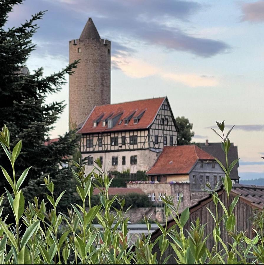 Graefin Anna - Design-Apartment In Der Historischen Hinterburg Schlitz - Nahe Fulda Und Bad Hersfeld Buitenkant foto