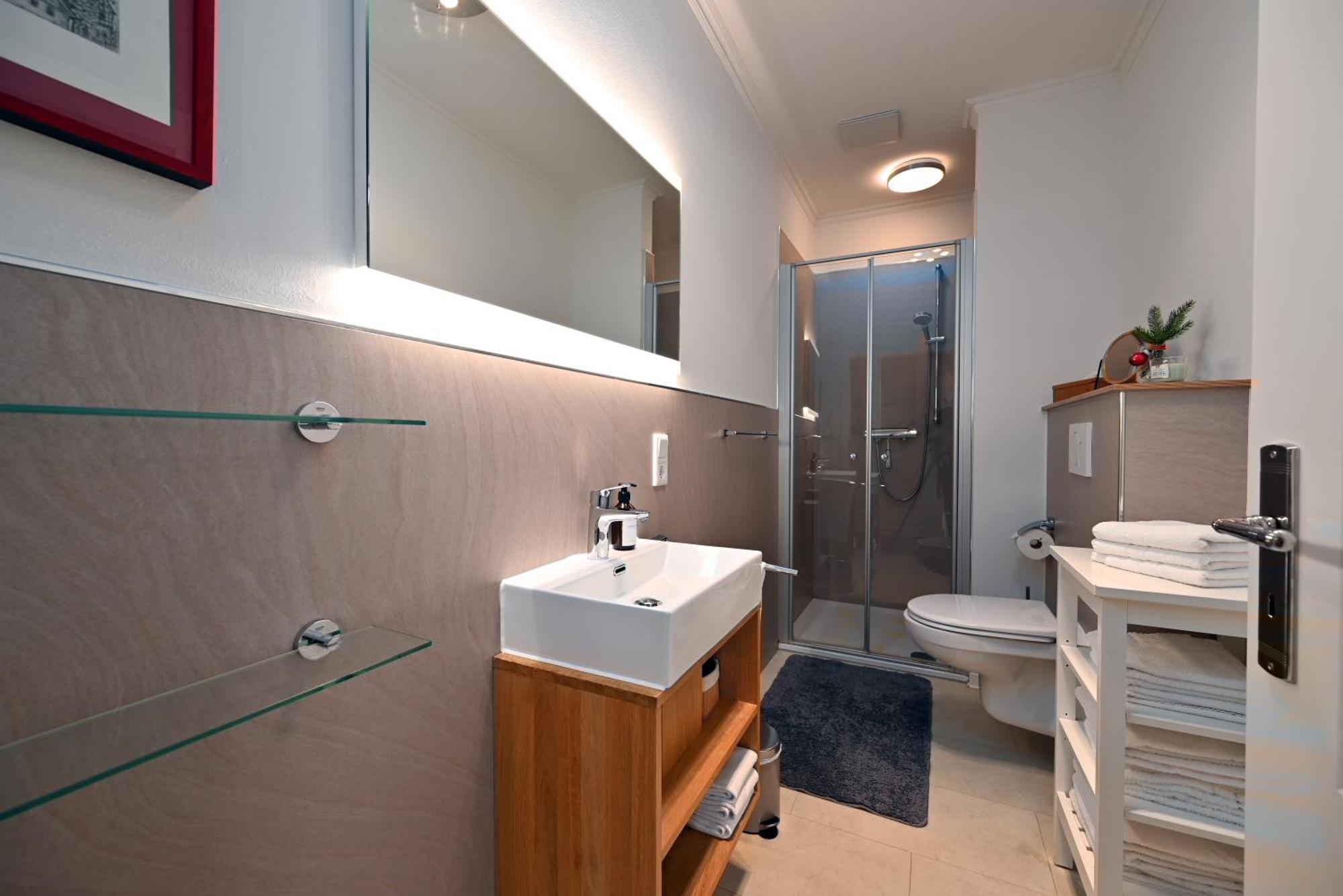 Graefin Anna - Design-Apartment In Der Historischen Hinterburg Schlitz - Nahe Fulda Und Bad Hersfeld Buitenkant foto